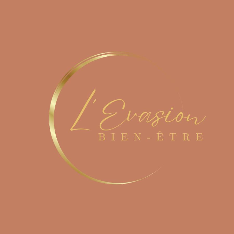 L'Evasion - Sauna Jacuzzi Cinema تور المظهر الخارجي الصورة
